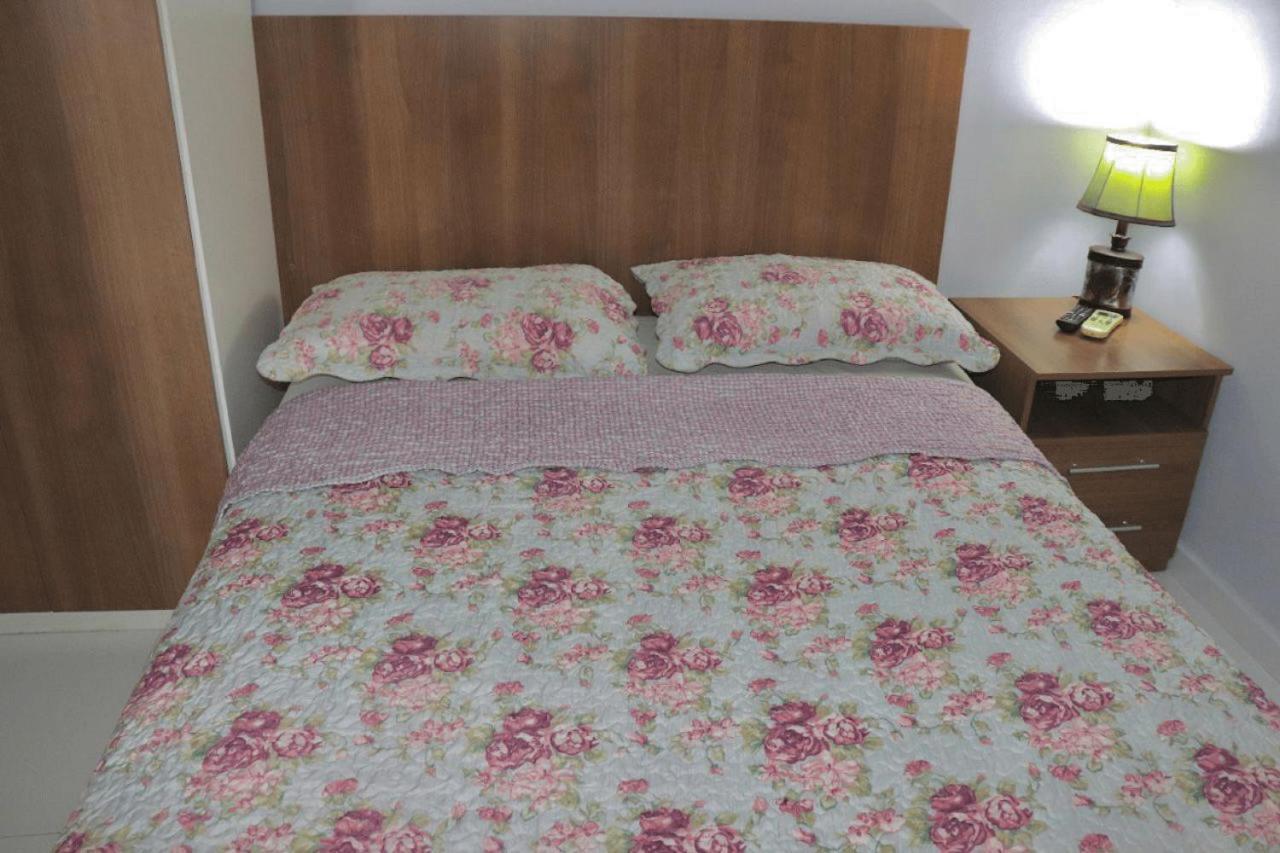 Hotel Residencial Manaus - Flores Bagian luar foto